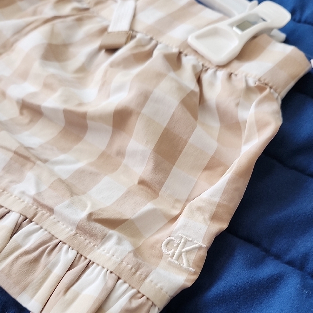 Calvin Klein Jeans White Ruffled Top with Tan Checkered Shorts - Picture 4 of 7